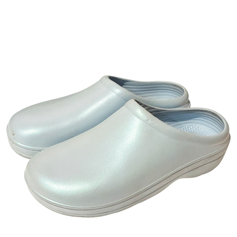 Totes Everywear Iridescent Blue Women's Clog Rubber Size 10 Slip on Mule